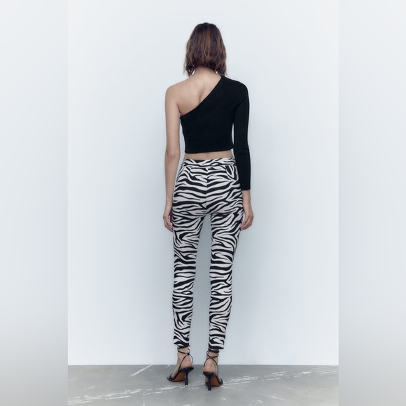 ZARA ANIMAL PRINT LEGGINGS - Picture 5 of 9